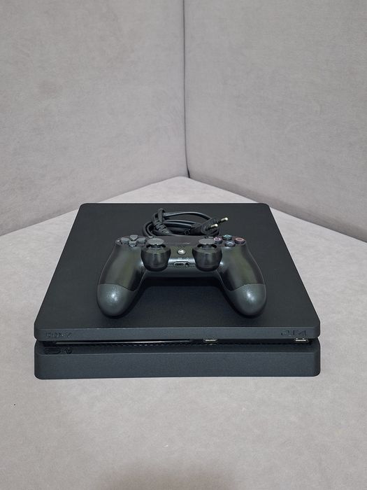 PS4 Slim (500 gb)+геймпад оригінал