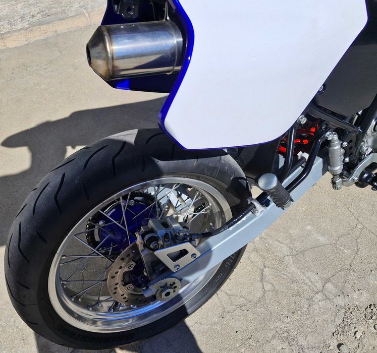 Yamaha DT125R 11KW "Imaculada"