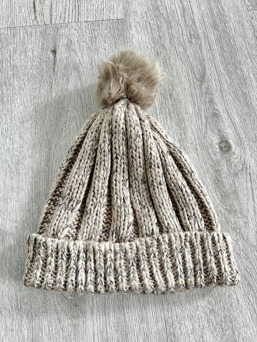 Zestaw 4 sztuk czapek