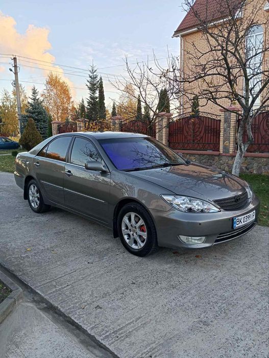 Toyota Camry 3.0 газ-бензин!!!
