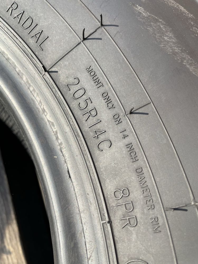 205 R14C GT Radial/ 2шт./ як нові