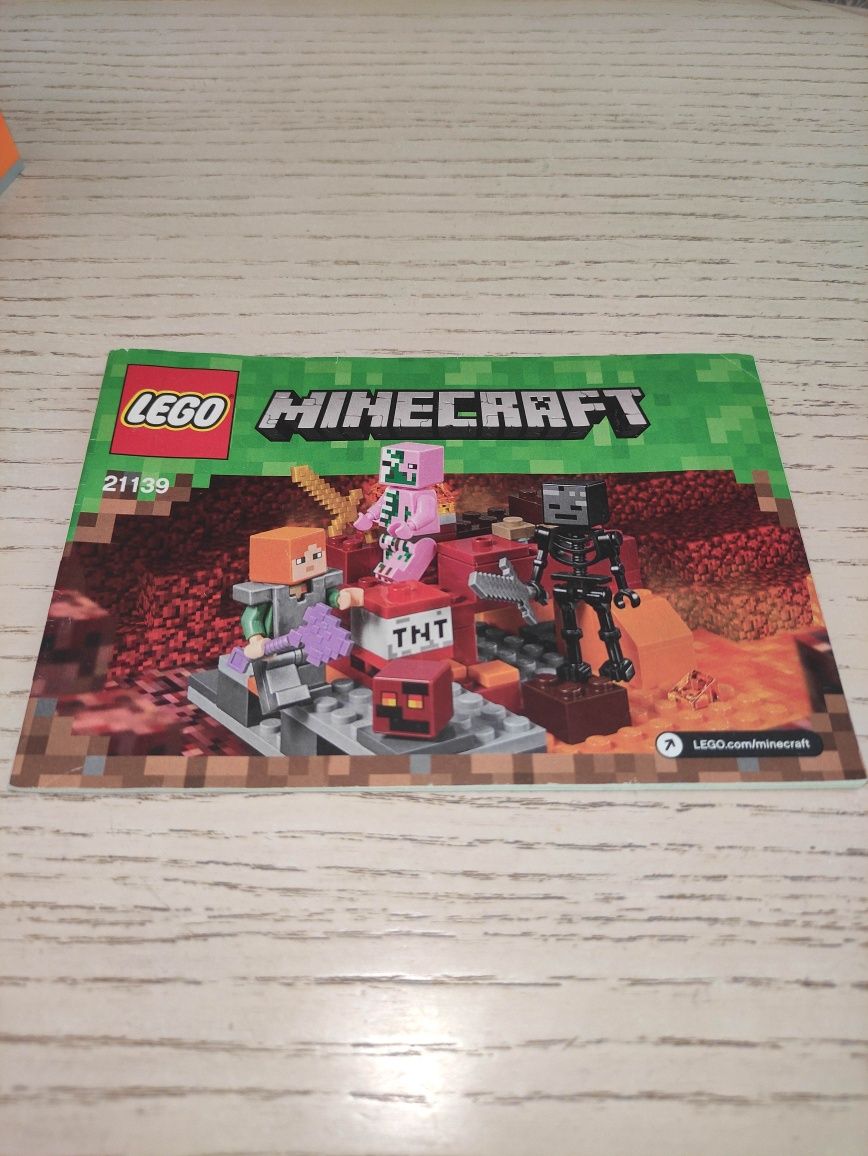 Lego Minecraft 21139, Лего Майнкрафт Битва у нижньому світі
