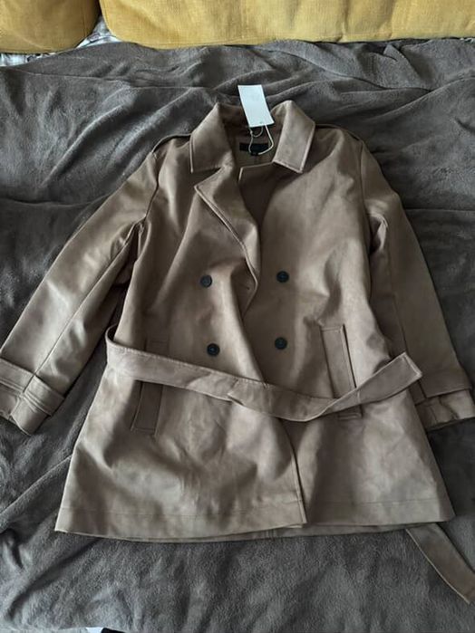 Продам новий тренч