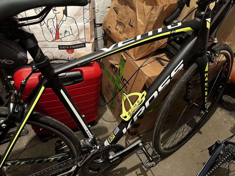Kross vento 2.0 szosa carbon widelec claris M
