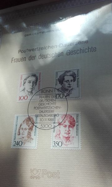 KLASERY ze starymi niemieckimi znaczkami