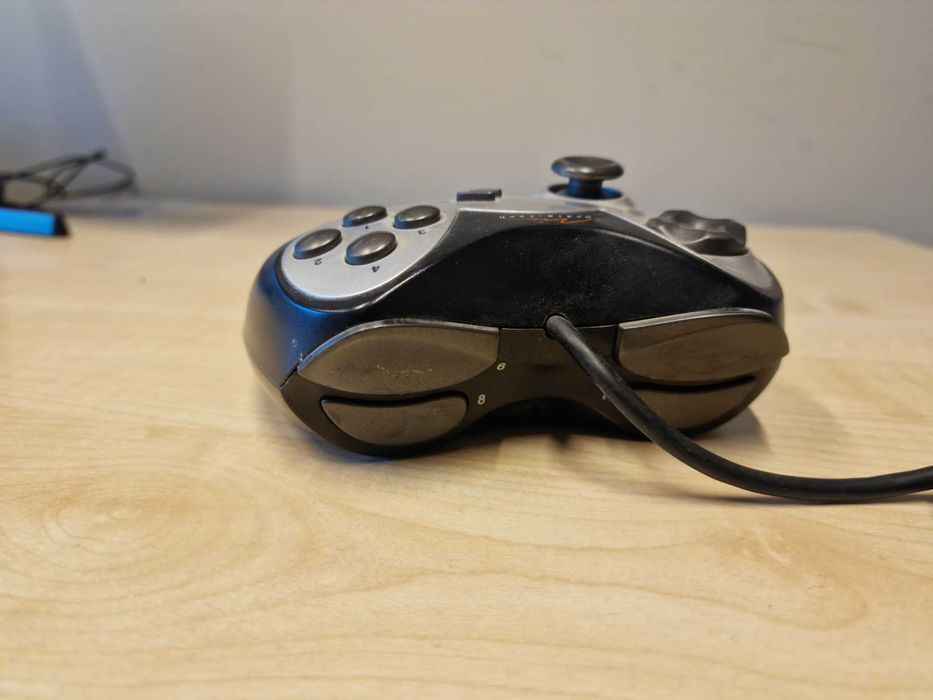 Kontroler Pad PC Media-tech CORSAIR