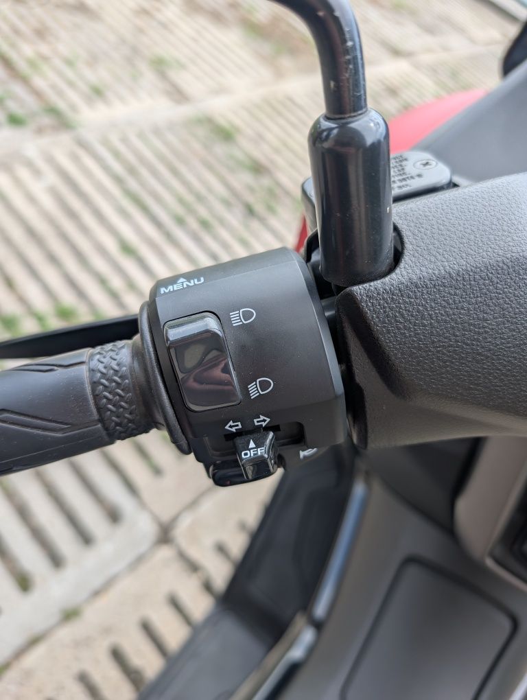 Sprzedam Yamaha Nmax 125 z 2022r