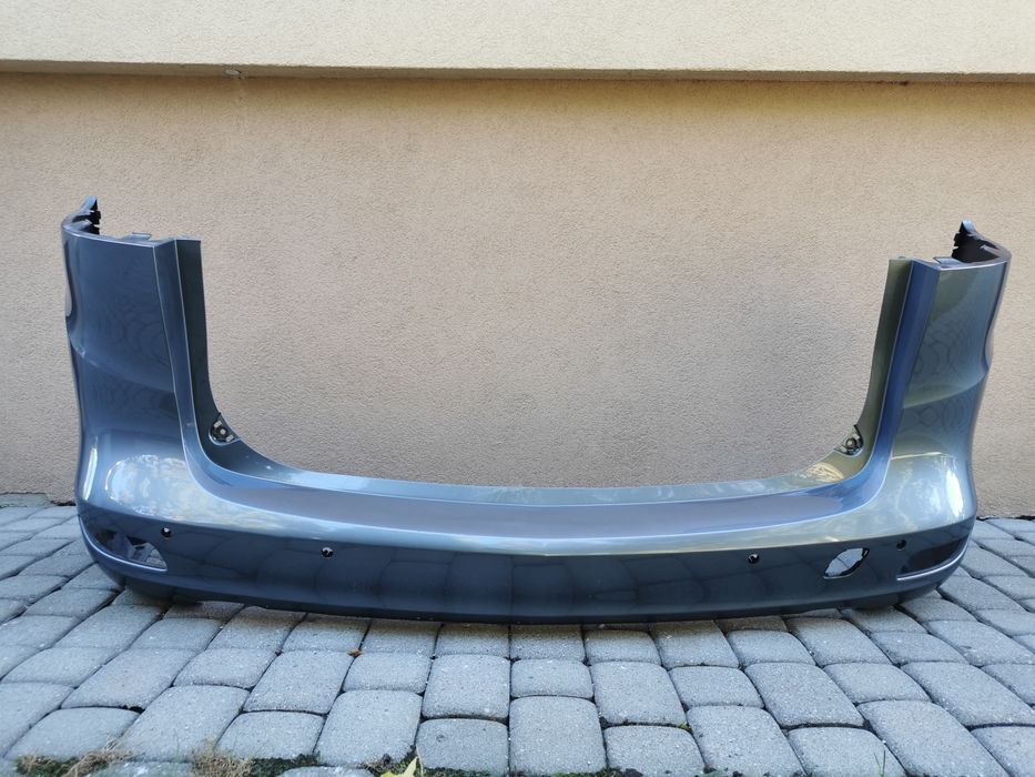 Opel Zafira C. Zderzak tył