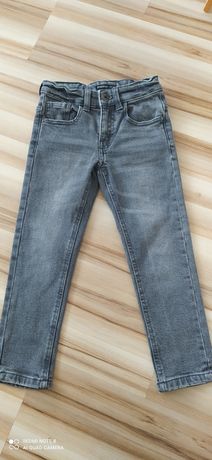 Spodnie jeansowe chłopięce roz 116 Reserved