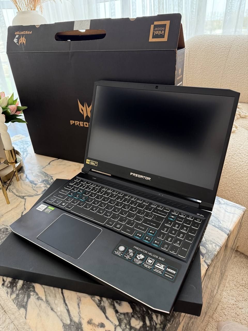 Acer Predator Helios 300 PH315-53-793U