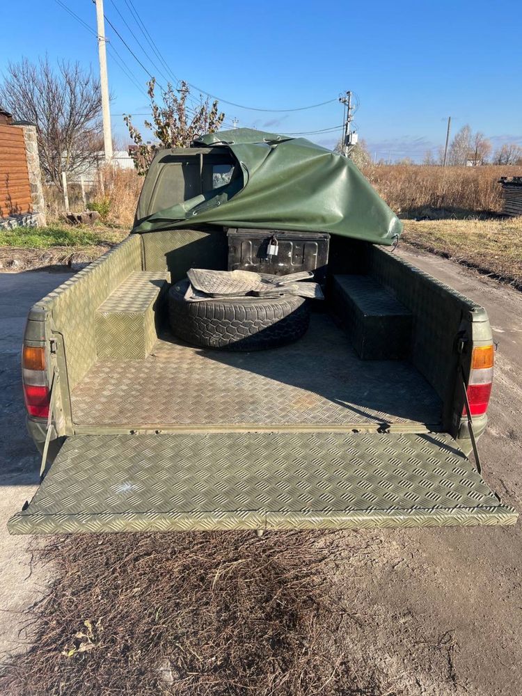 Пікап Opel Campo в Києві для зсу