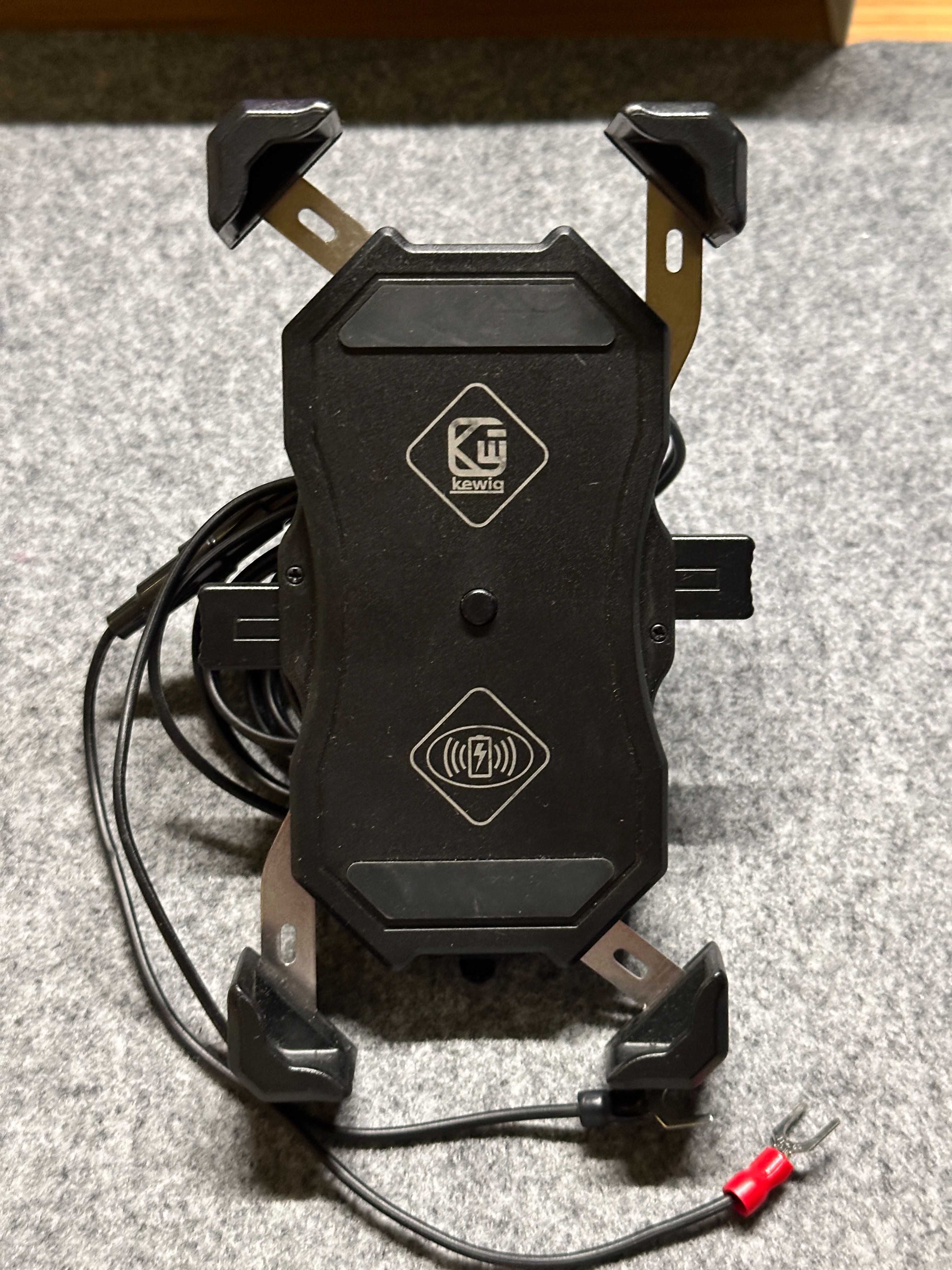 Uchwyt na telefon do motocykla (bezprzewodowa ładowarka USB 3.0 15W)