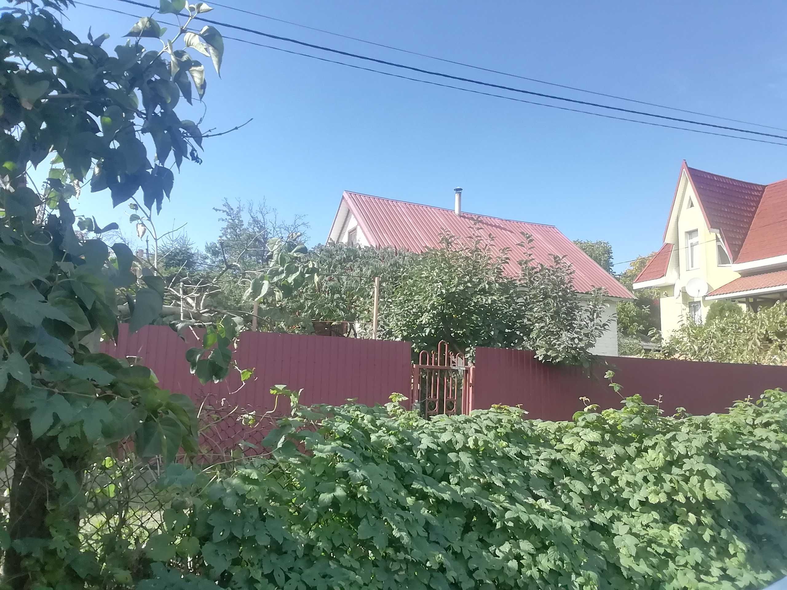 Сдаю комнату в частном доме