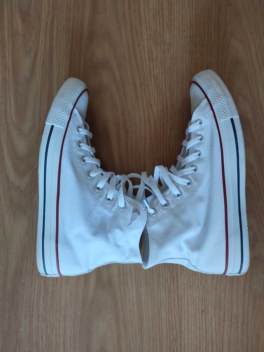 Ténis bota brancos Chuck Tailor All Star - Tamanho 42