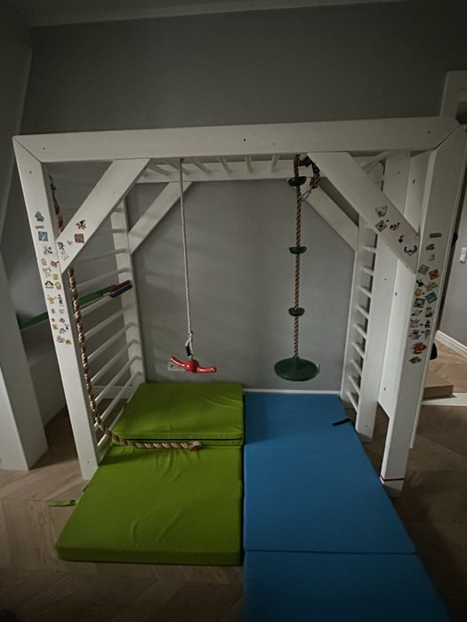 Małpi gaj, plac zabaw - zestaw z materacami i akcesoriami