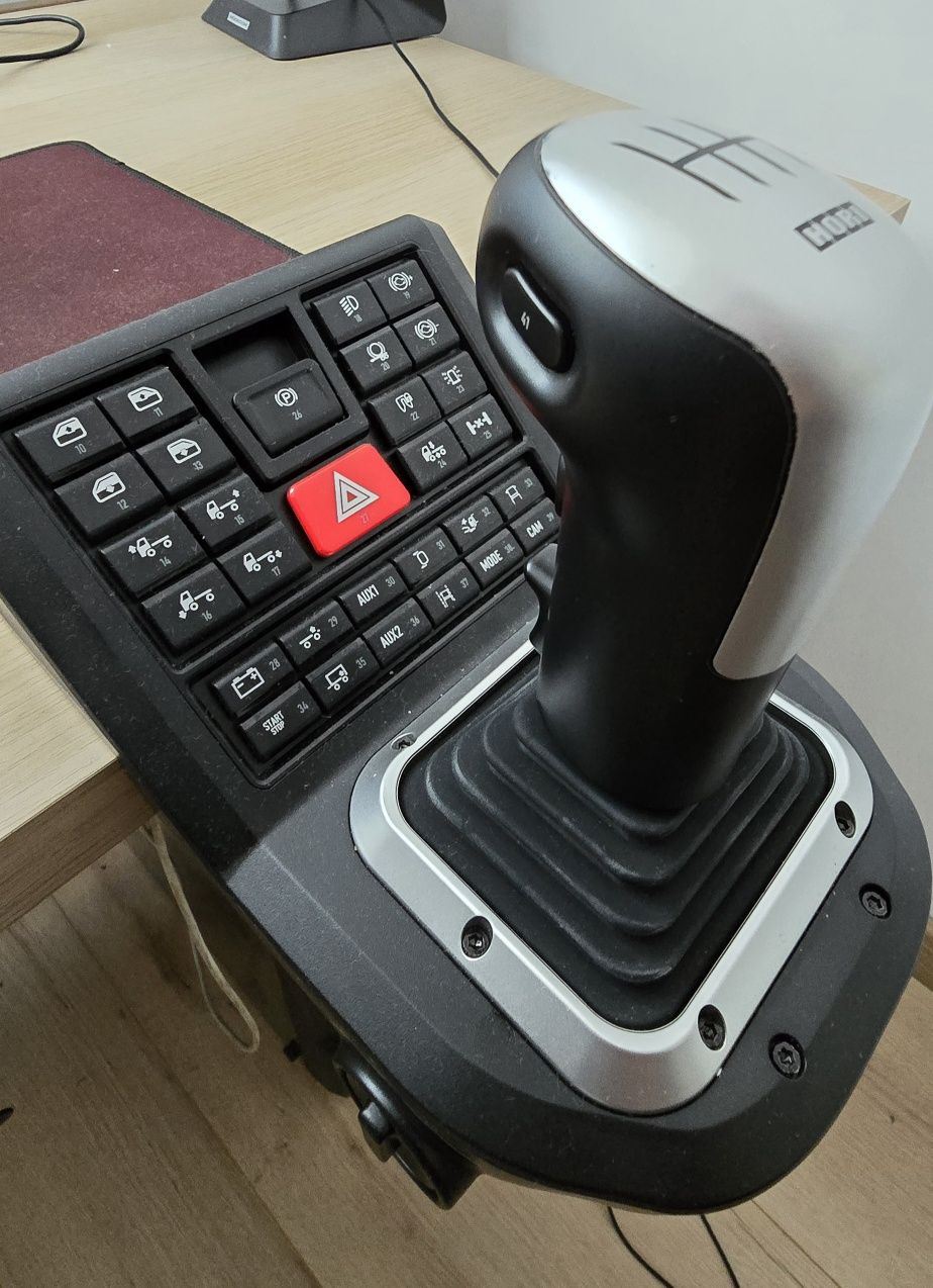Kierownica Hori Truck Control System