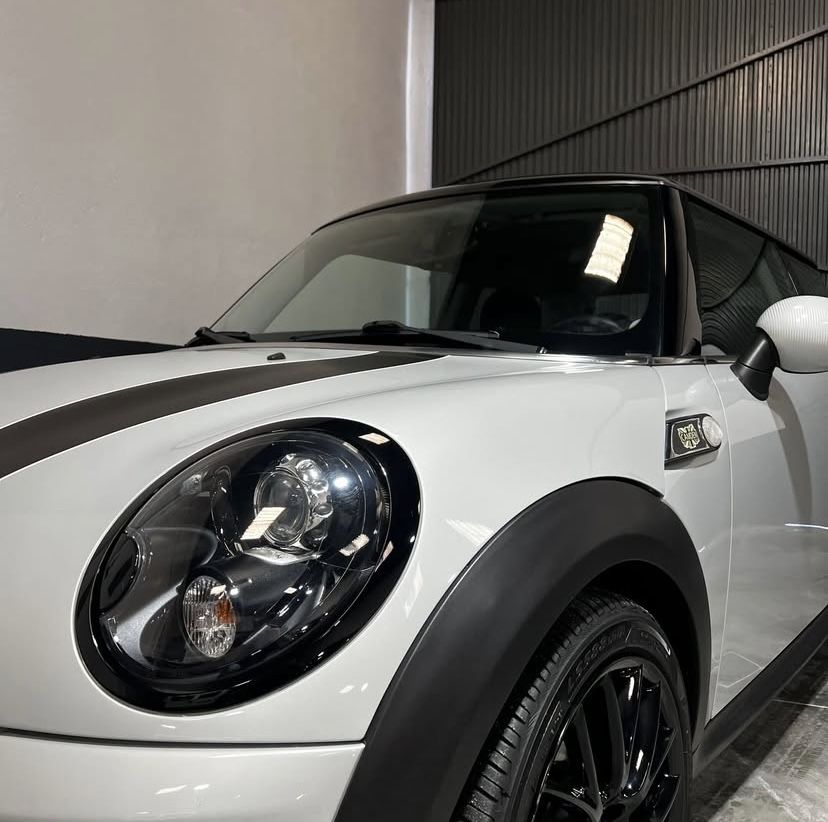 Mini Cooper D - CAMDEN