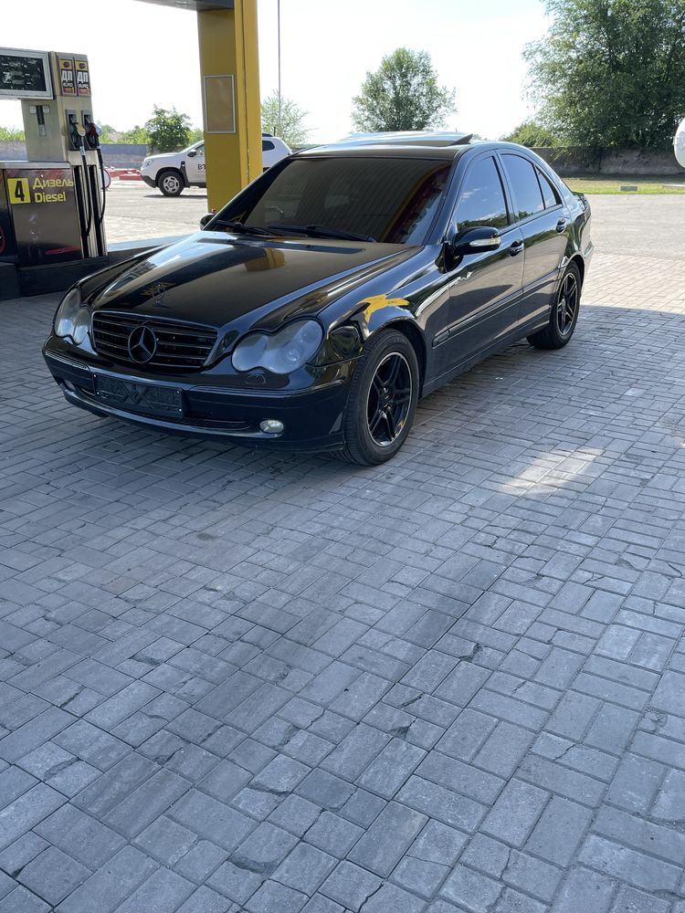 Merecedes w203 m112 3,2.задний привод