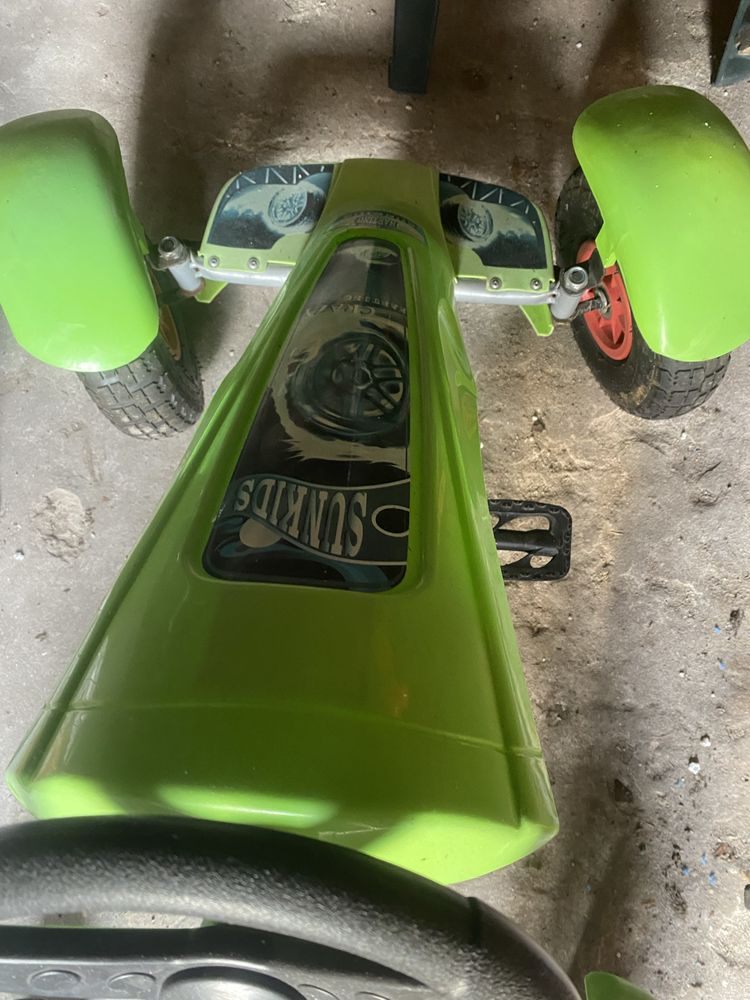 Gokart uszkodzone kolo