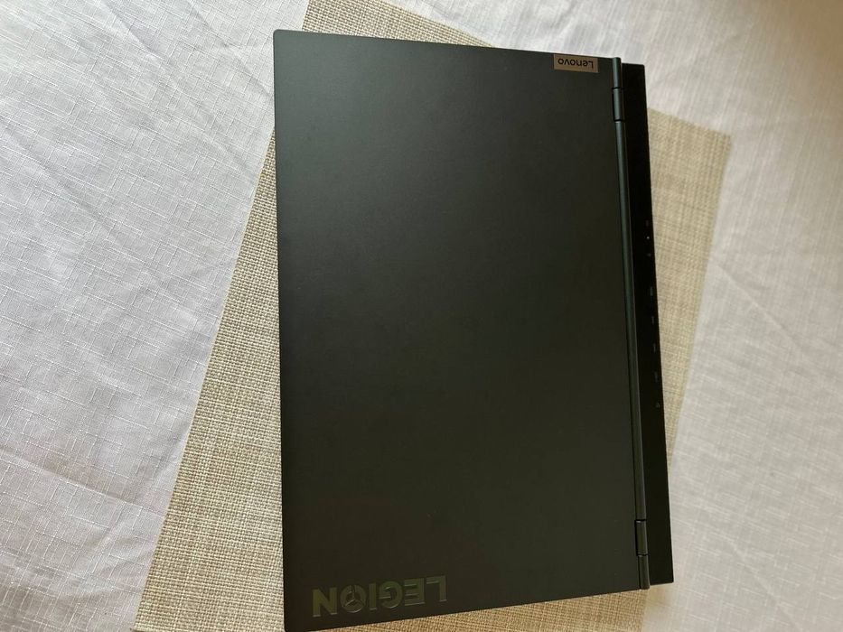 Ігровий ноутбук Lenovo Legion 5 15IMH05H