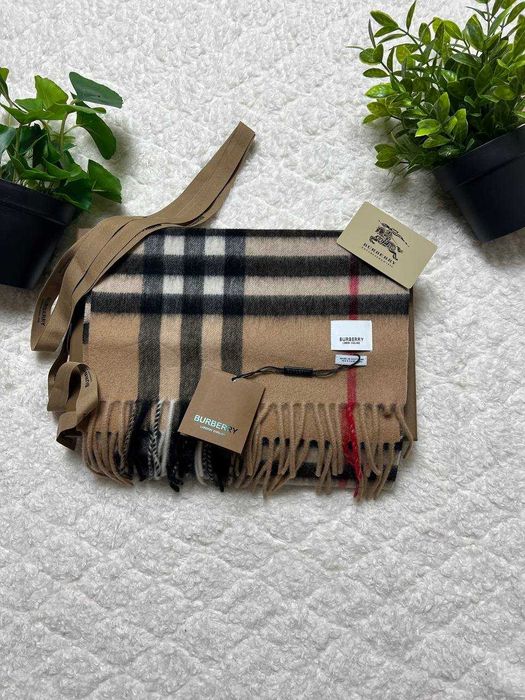 Szalik Burberry 100% Kaszmir