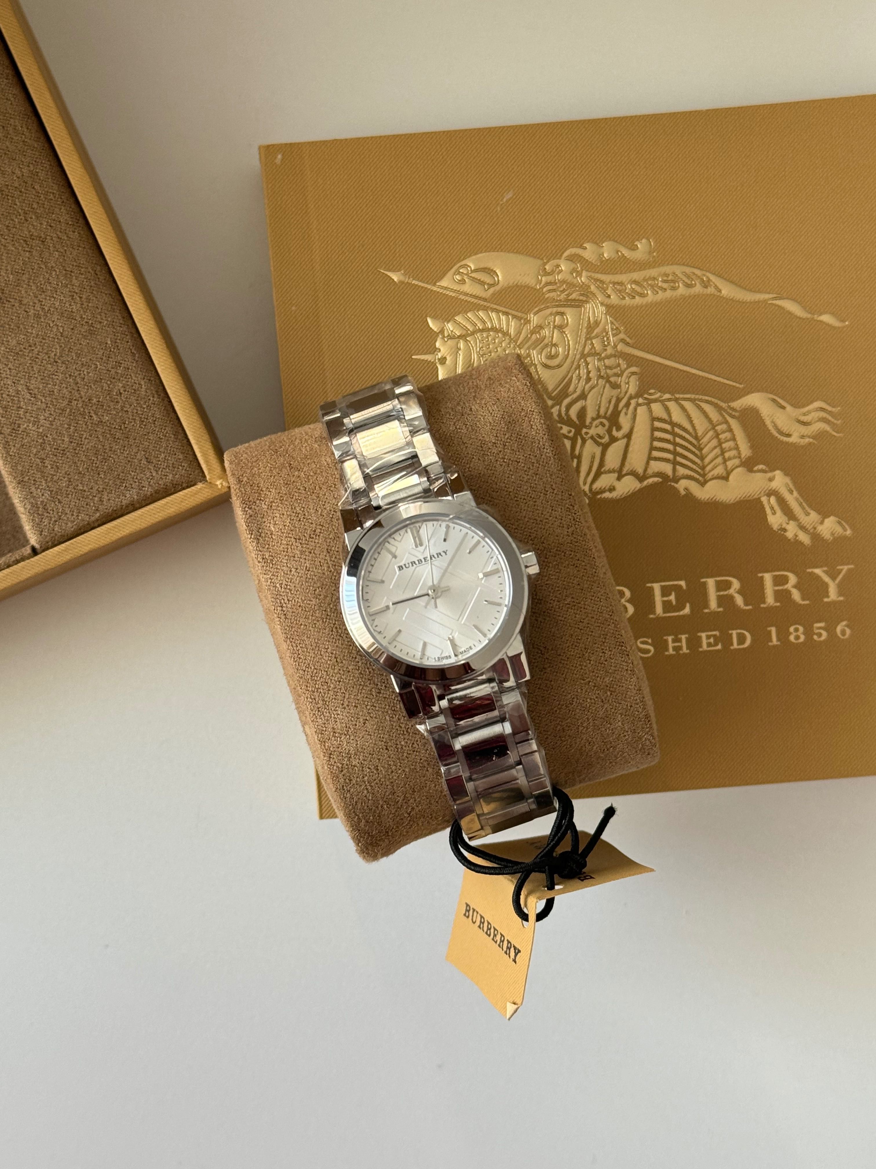 Годинник механічний жіночий женские часы Burberry bu9200