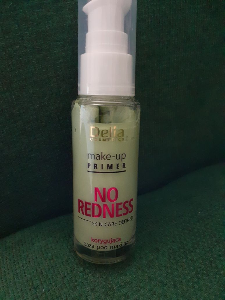 Delia make up primer No Redness