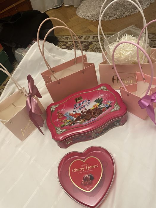 Подарочные коробки