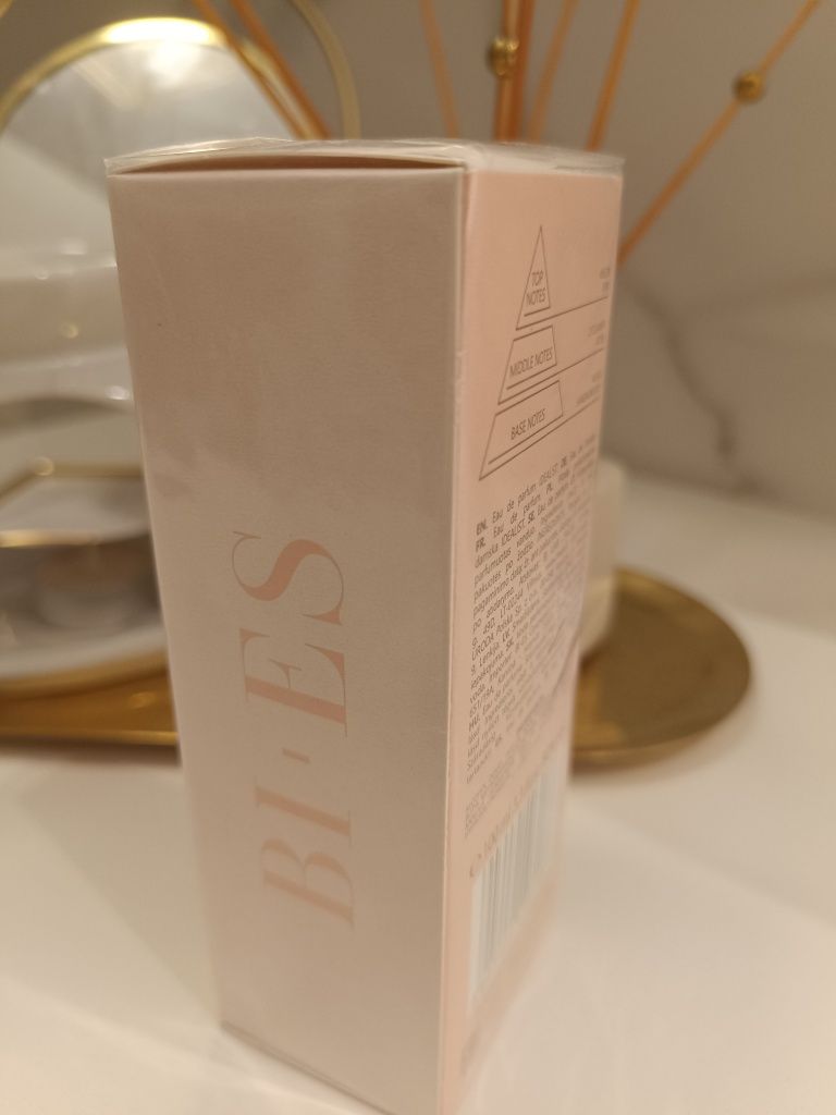 Perfumy Bi Es Idealist 100 ml

BI-ES IDEALIST Woda perfumowana dla kob