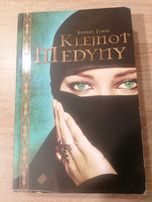 Książka Klejnot Medyny Sherry Jones
