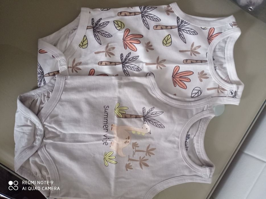 zestaw dwóch body 62nowe