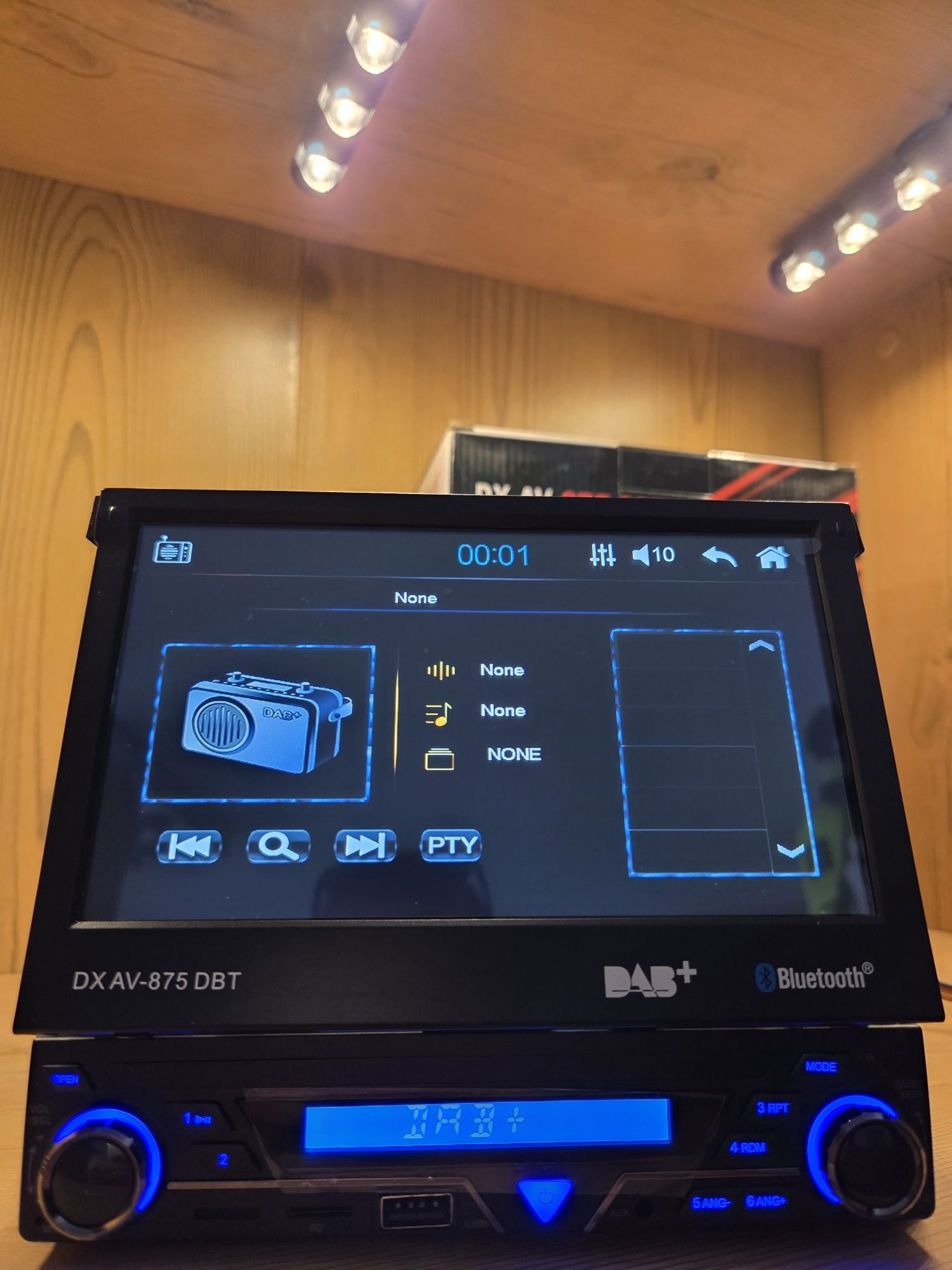 Radioodtwarzacz Monitor 7cali//Dotyk//Bluetooth//Usb//