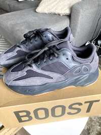 Yeezy yzy boost 700 utility black 44 2/3