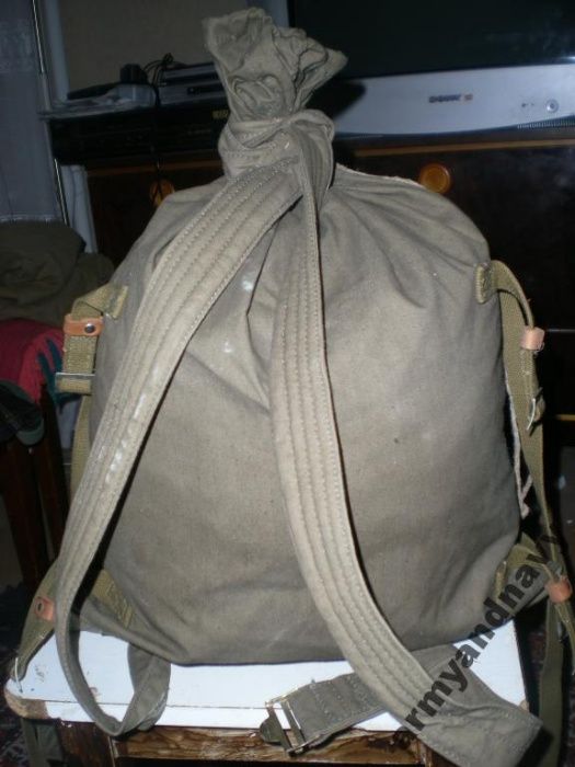Хозяйственный вещевой мешок новый,армейский. 25 - 30 литров,простой и