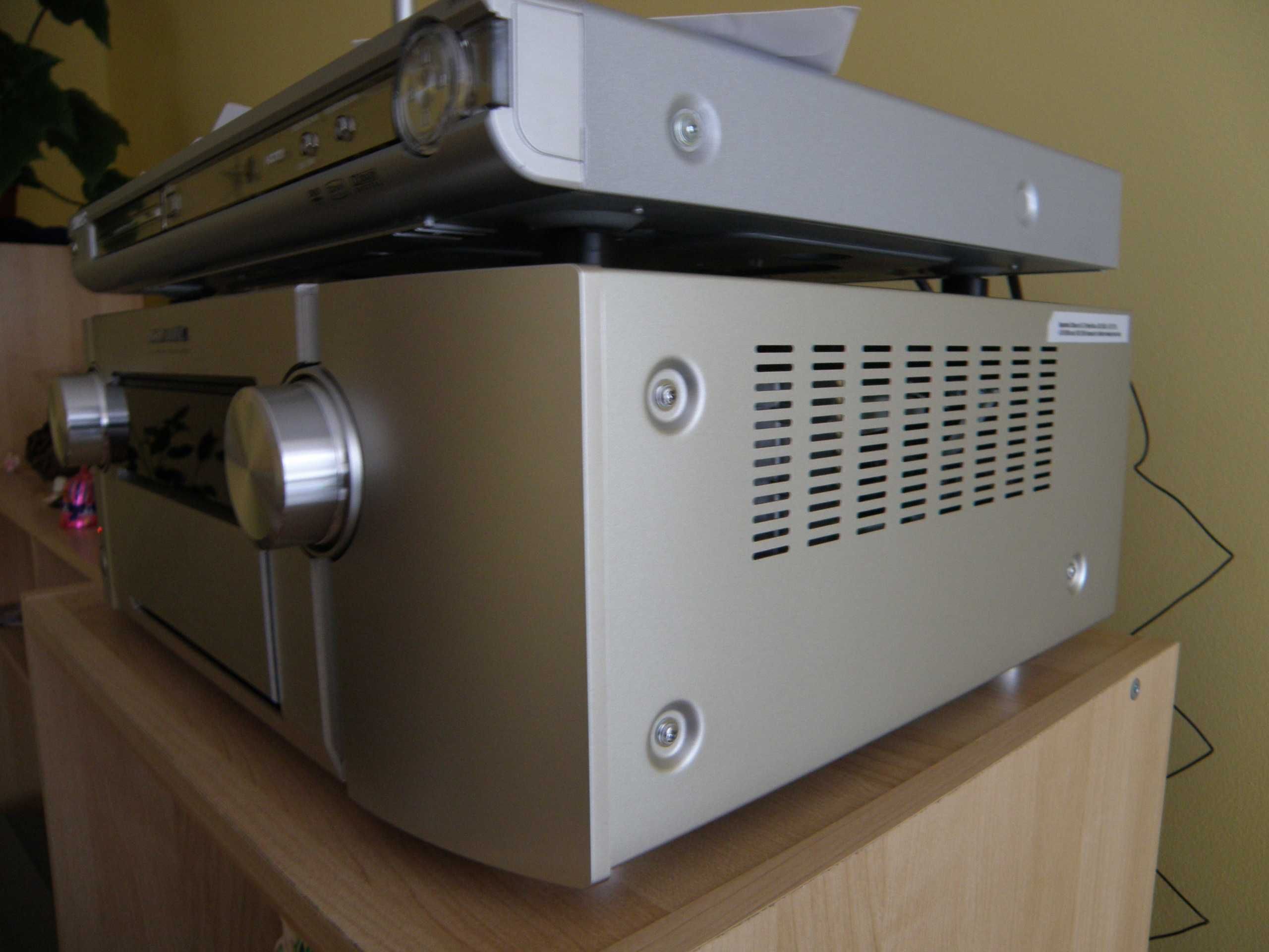 Amplituner Marantz SR 6003 stan idealny z pilotem