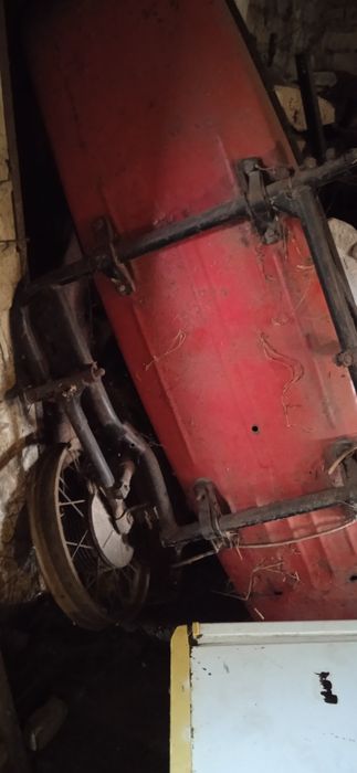 Иж юпітер.з коляскою на запчаст..мотор коробка ціла.