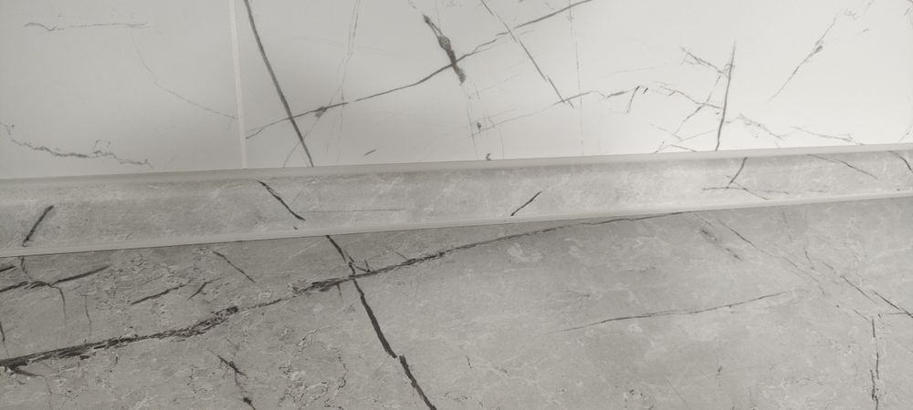 Столешница с плинтусом (комплект)