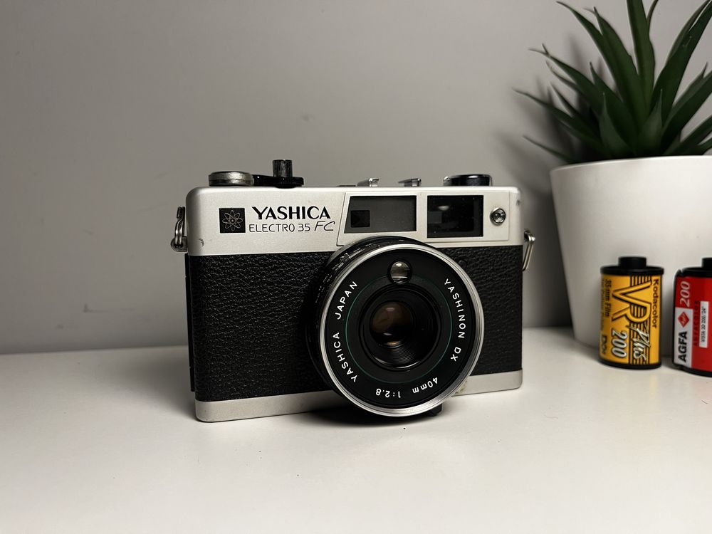 Yashica Electro 35FC 40mm f2,8 - aparat analogowy, zadbany, z kolekcji