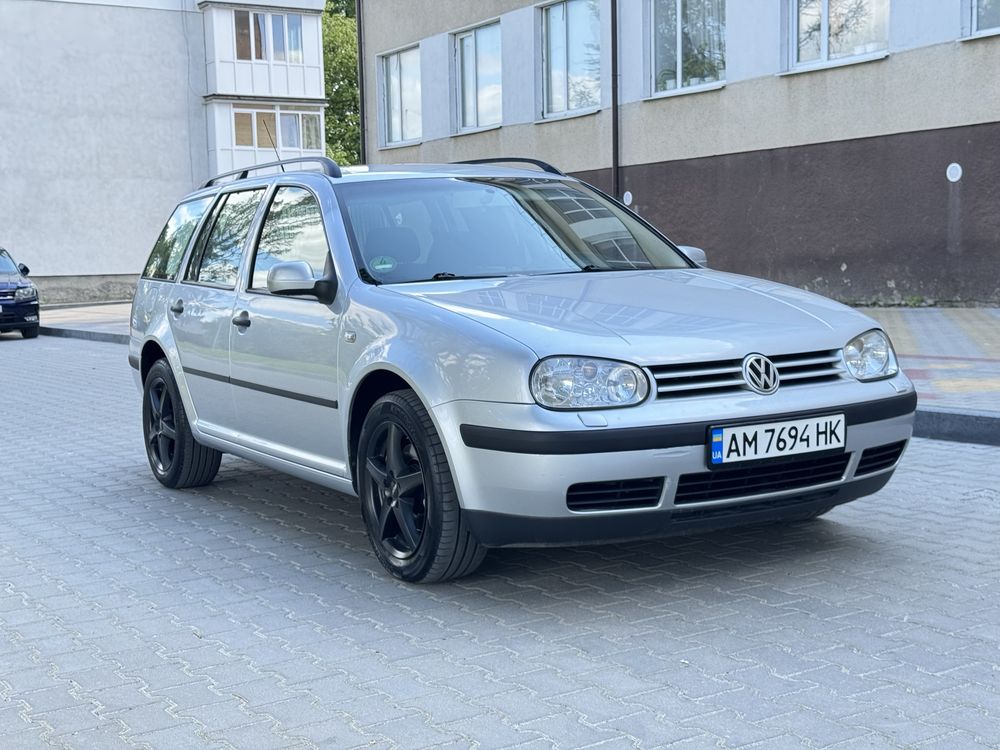 VW Golf 4 2006 року 1.6 бенз MPI АВТОМАТ З Німеччини