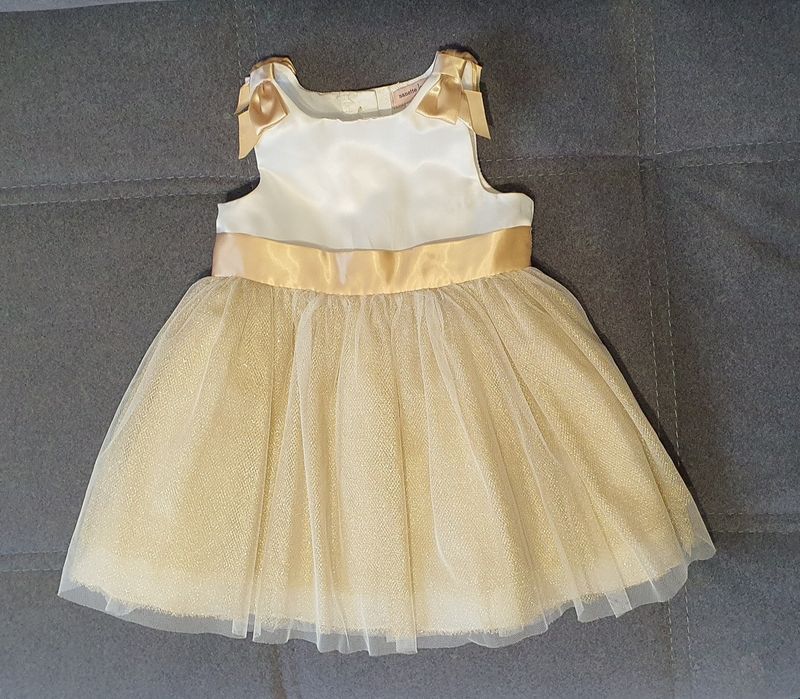 Cudna sukienka na święta sylwestra chrzciny 74 80 dla dziecka jak nowa