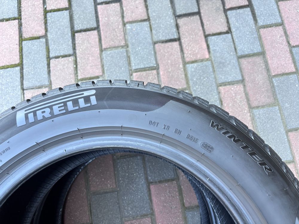 Dwie Pirelli Sottozero 3 225/55 R17 XL 2022 rok 6,5mm Zimowe