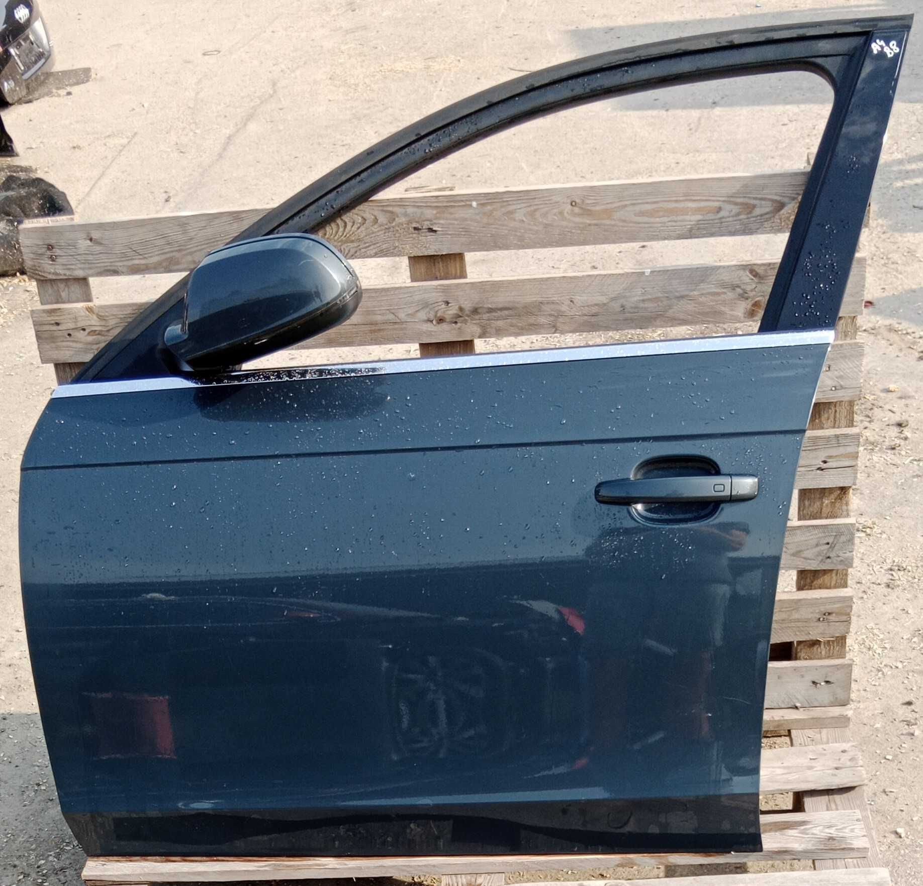 Drzwi Lewe Przód przednie AUDI A4 B8 10r. kombi Avant
