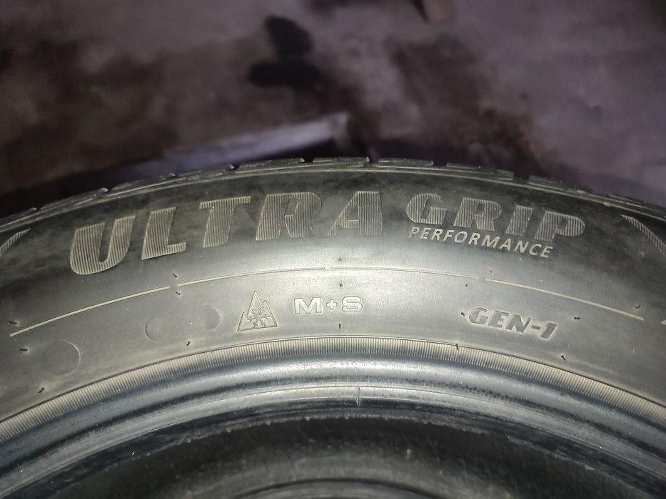 Продам Шины GOODYEAR/255/55/R19/
