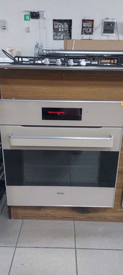 Духова піч Amika  EB622BA+IN