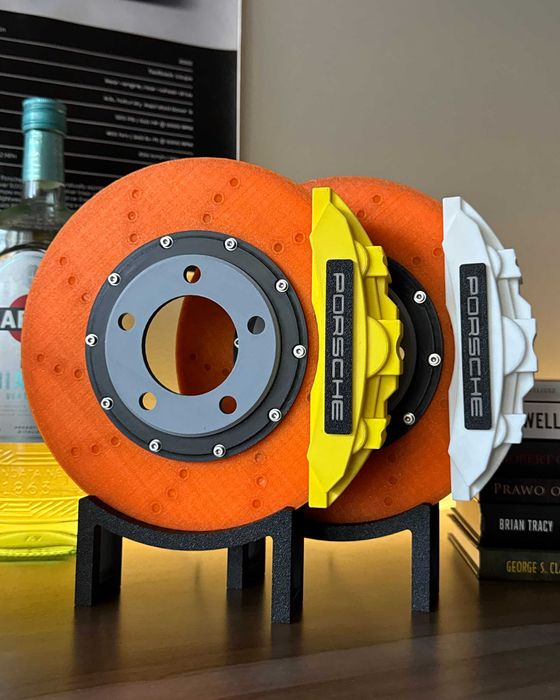 Lampa „tarcza hamulcowa” Porsche – idealna dekoracja dla fana aut