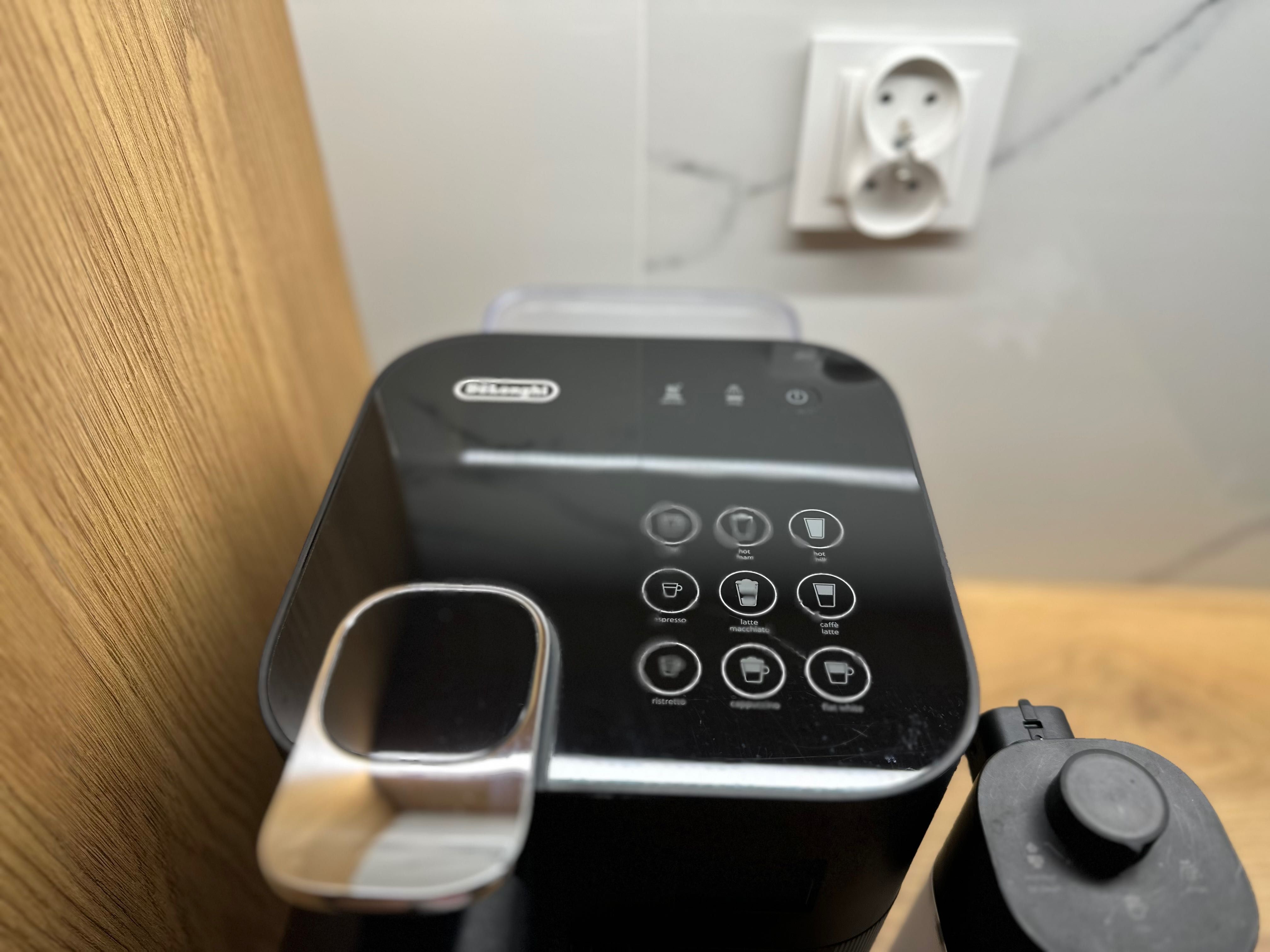 Ekspres DeLonghi Nespresso Gran Lattissima