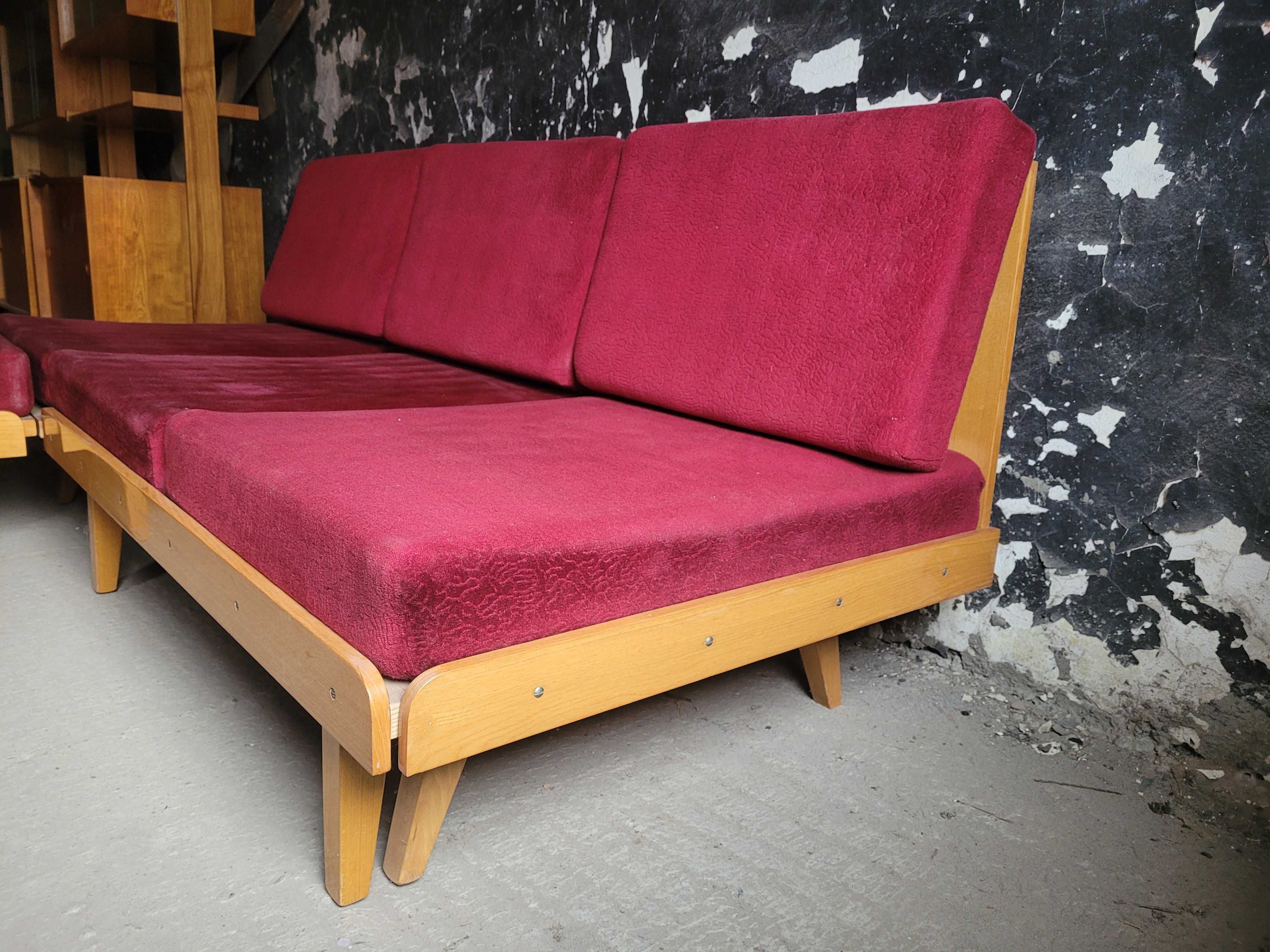 Sofa Tatra z podnóżkiem  narożnik rogówka Jirak vintage Czechosłowacja