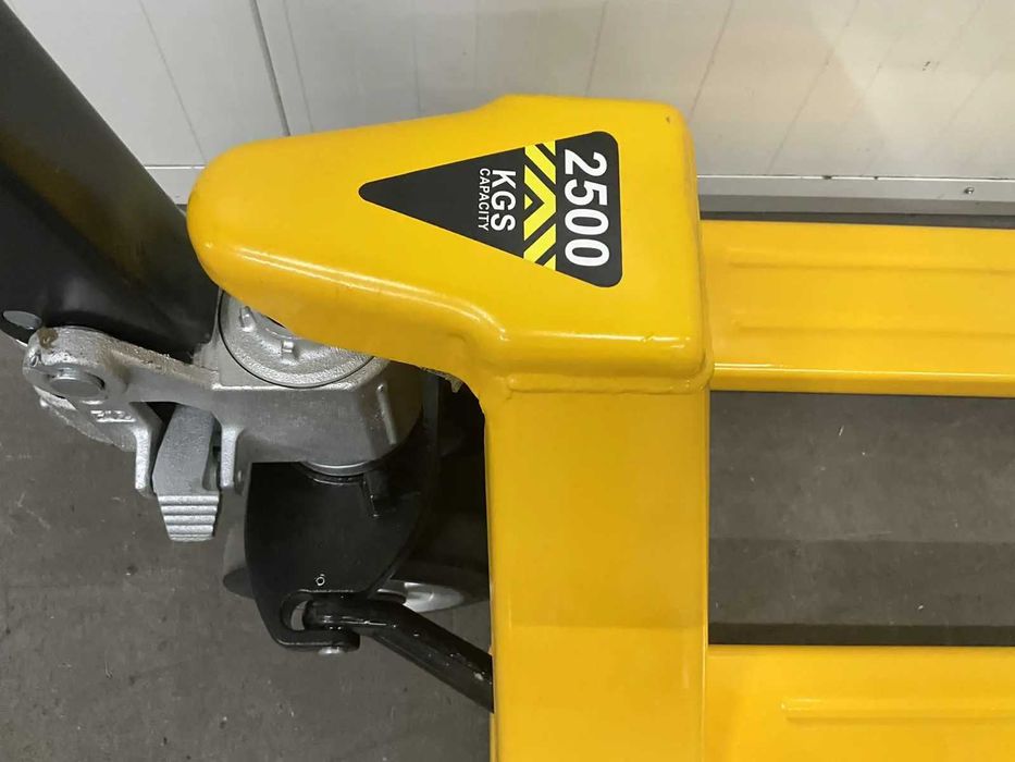 Wózek paletowy HPT-A - 2500 ręczny paleciak udźwig max 2500 kg NOWY