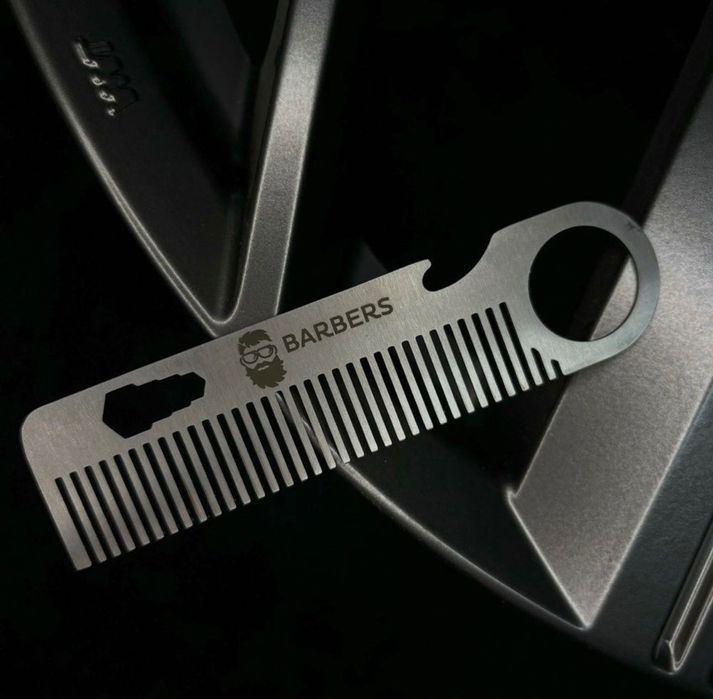 Металлическая расческа для бороды и волос Barbers Metal Comb