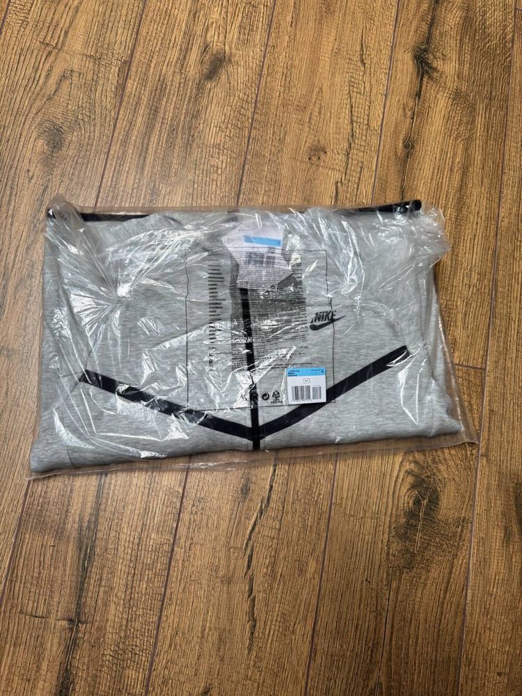Nike tech fleece